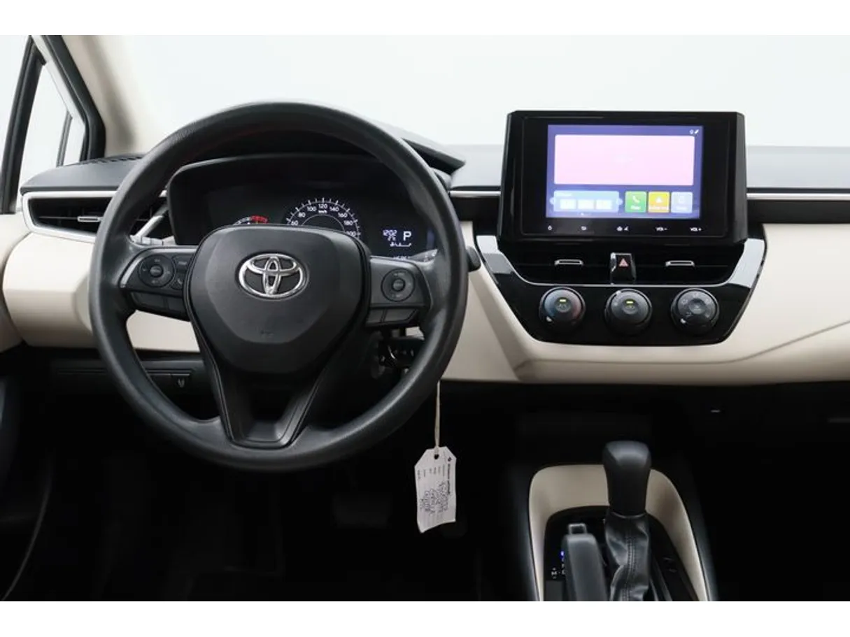 Car image 15