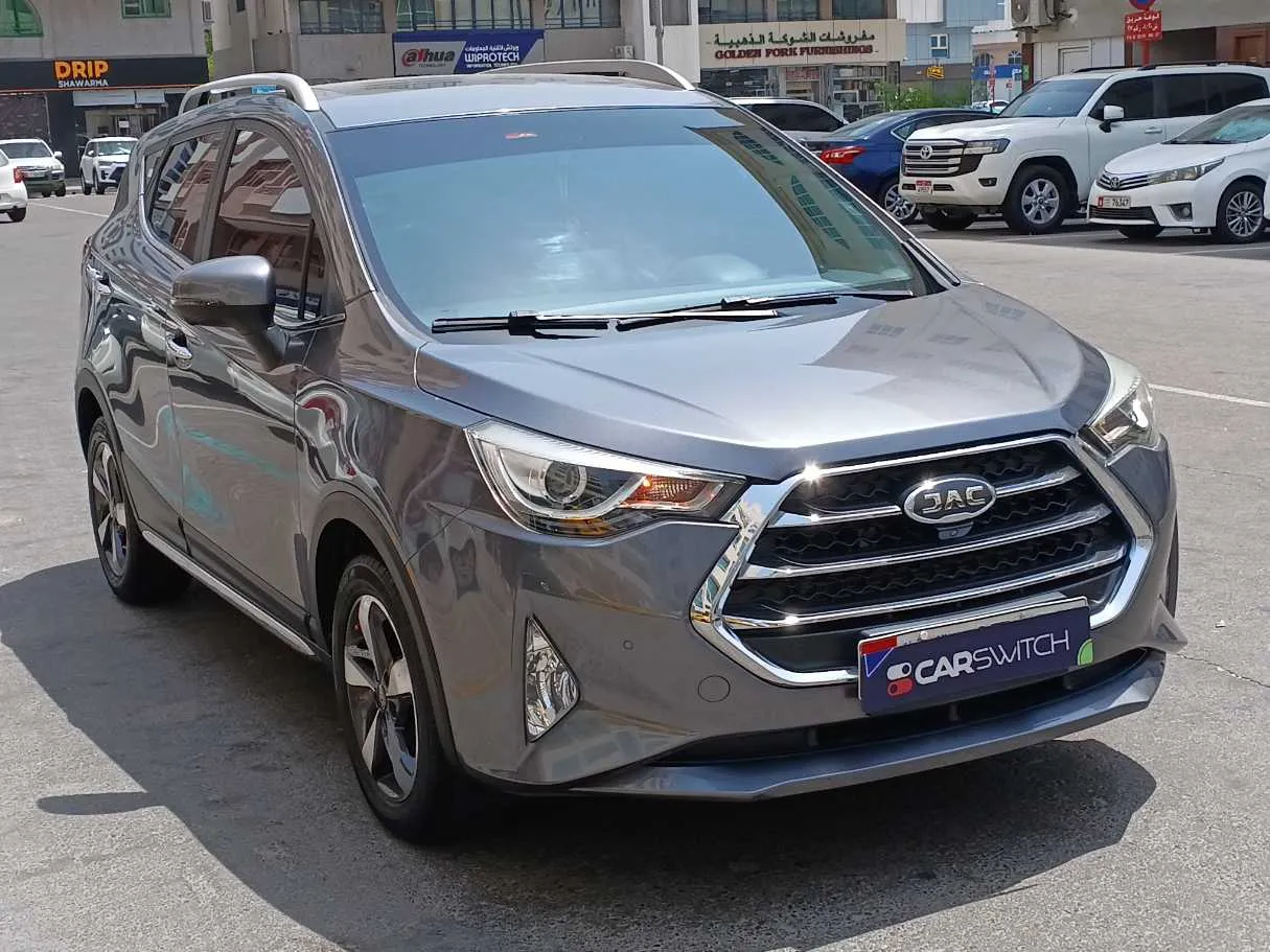 Car image 3