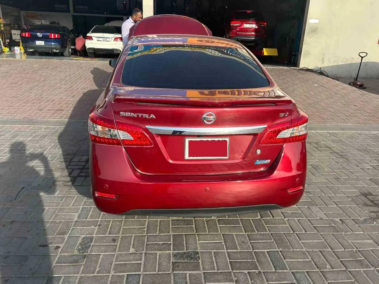 Car image 5