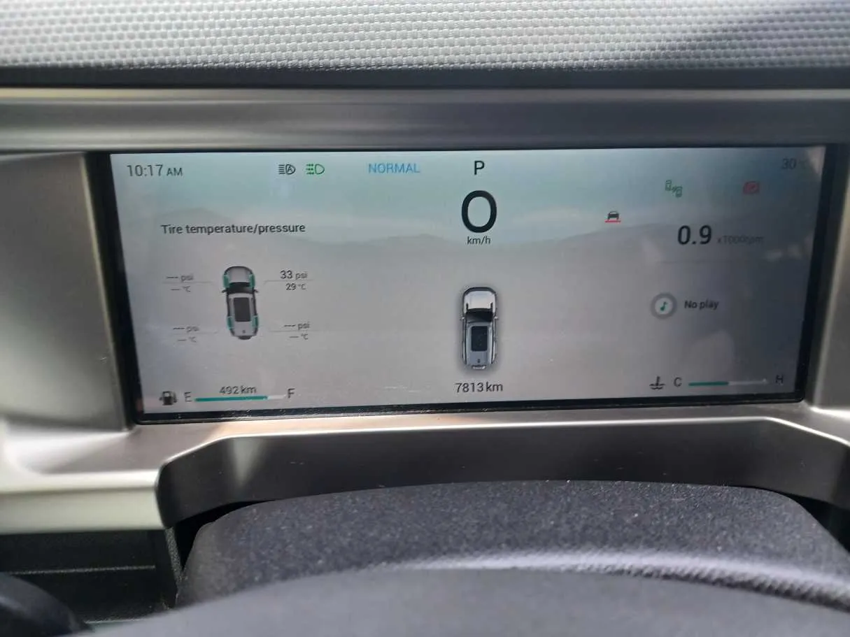 Car image 21