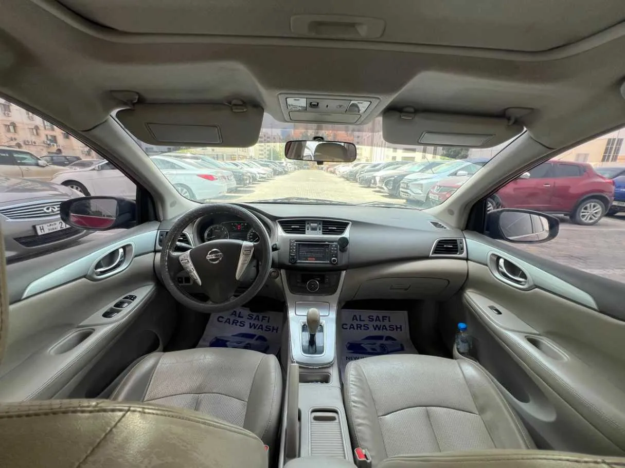 Car image 21