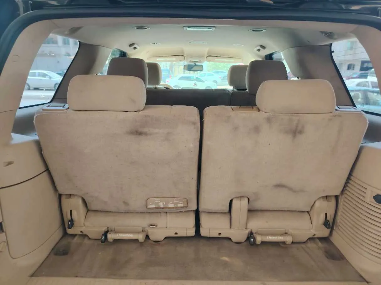 Car image 29