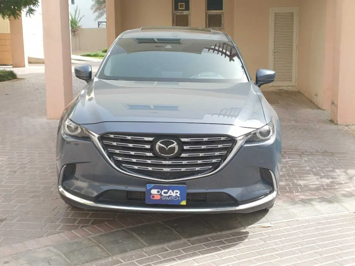 Car image 2