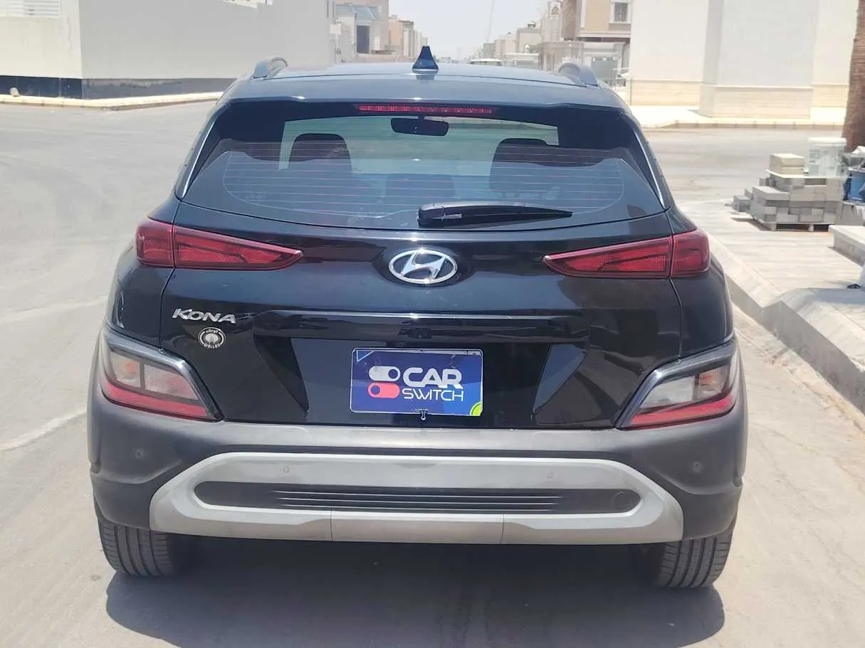 Car image 6