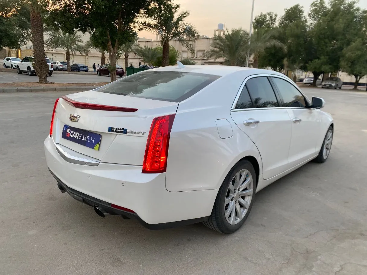 Car image 6