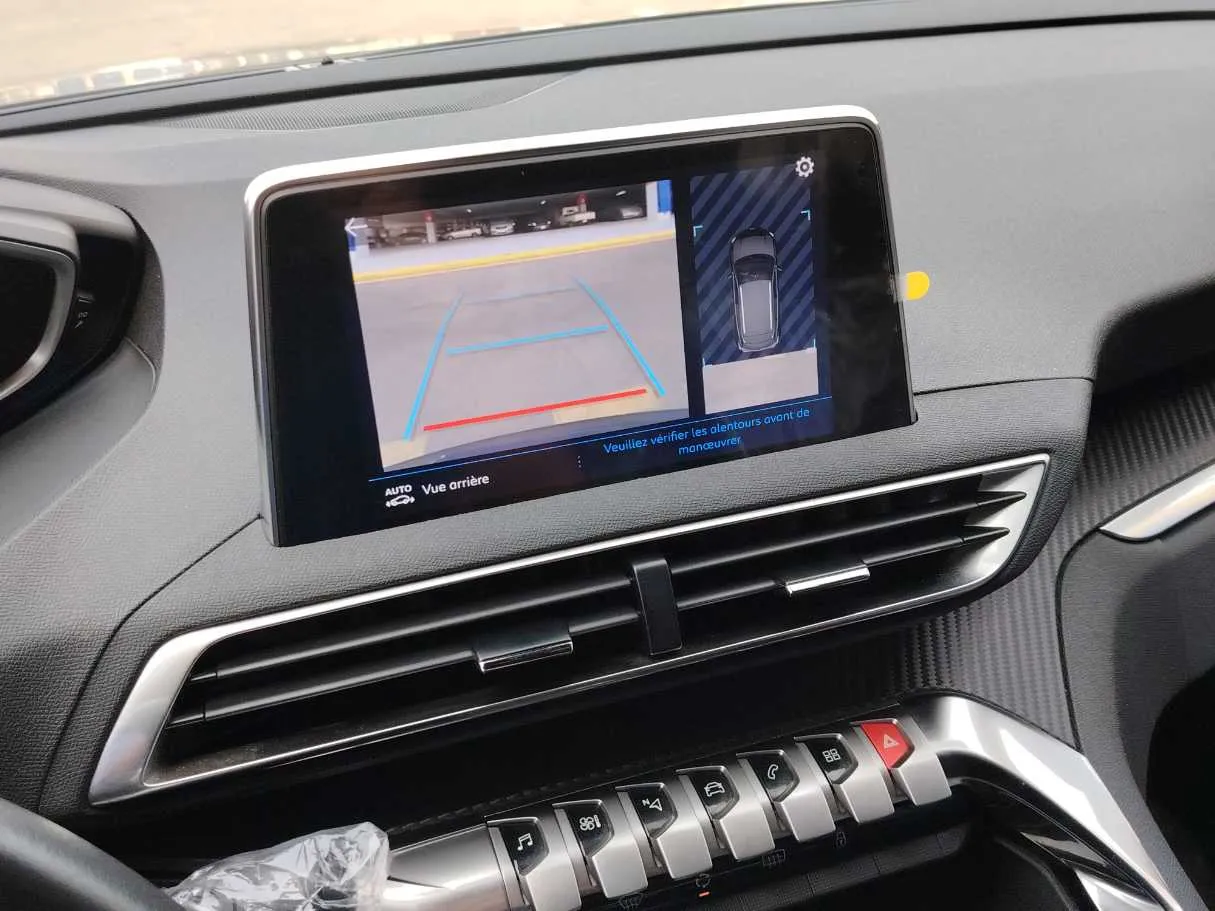 Car image 29