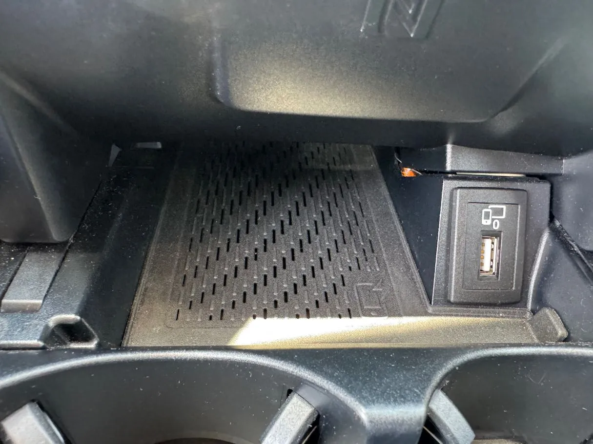 Car image 21