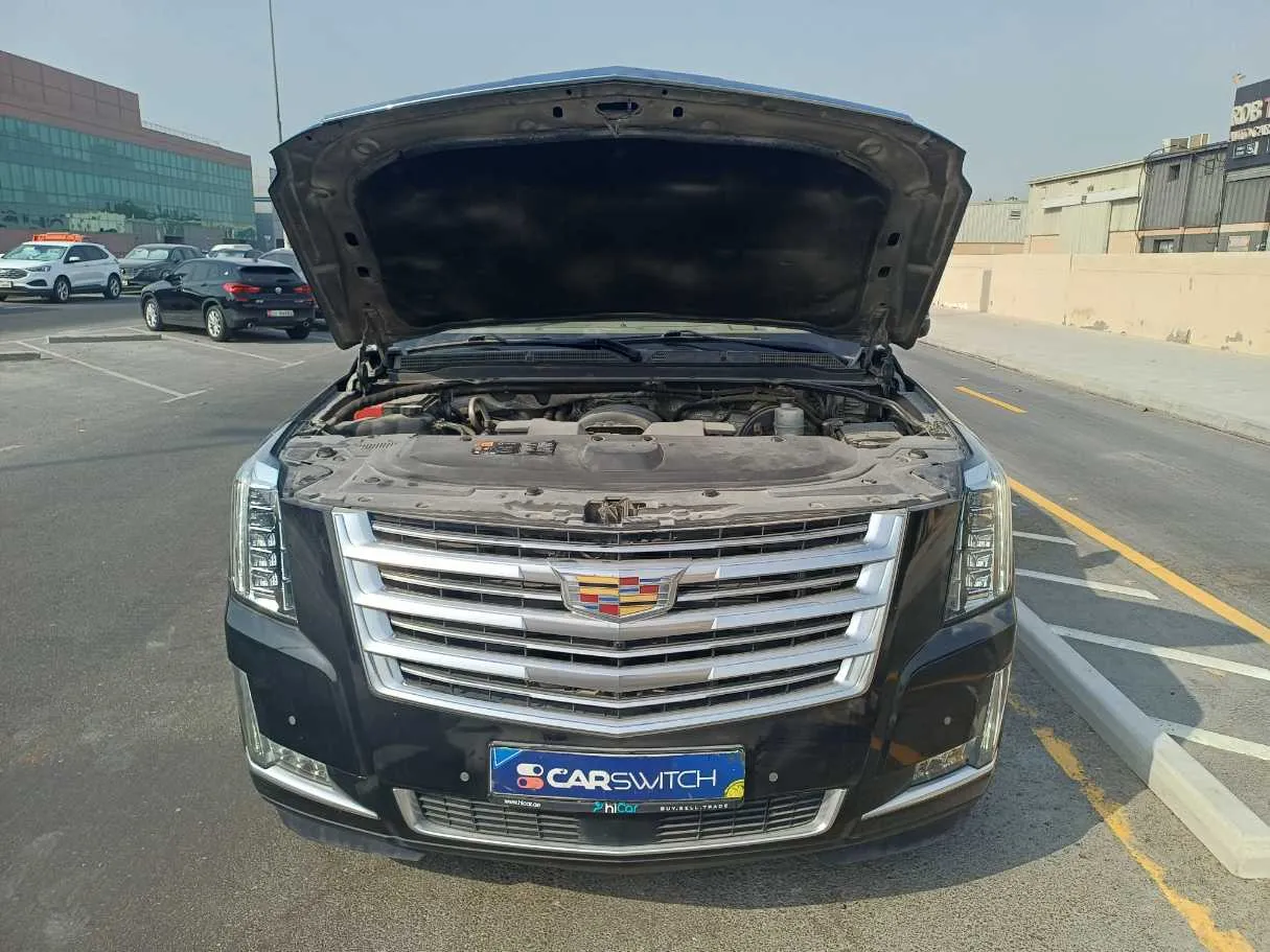 Car image 26