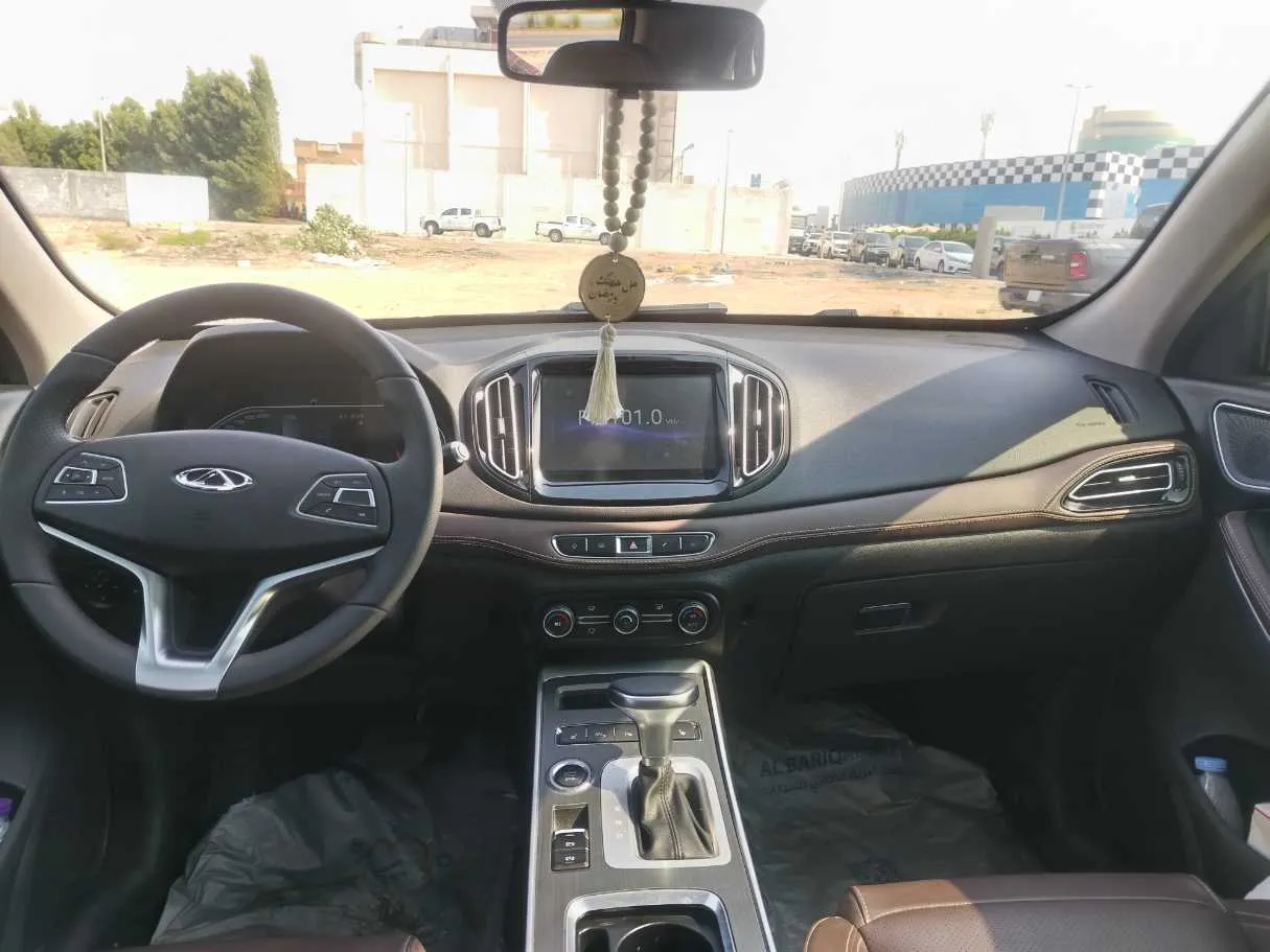 Car image 20