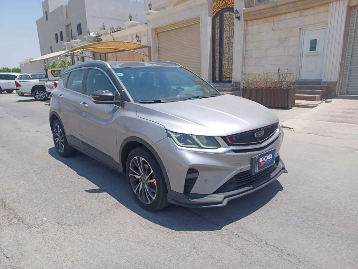 Car image 3