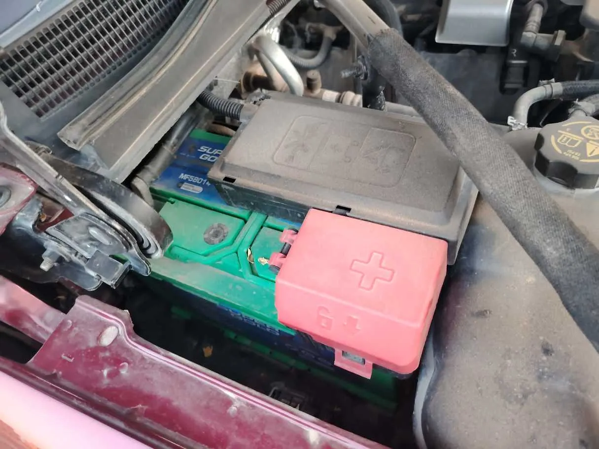 Car image 37