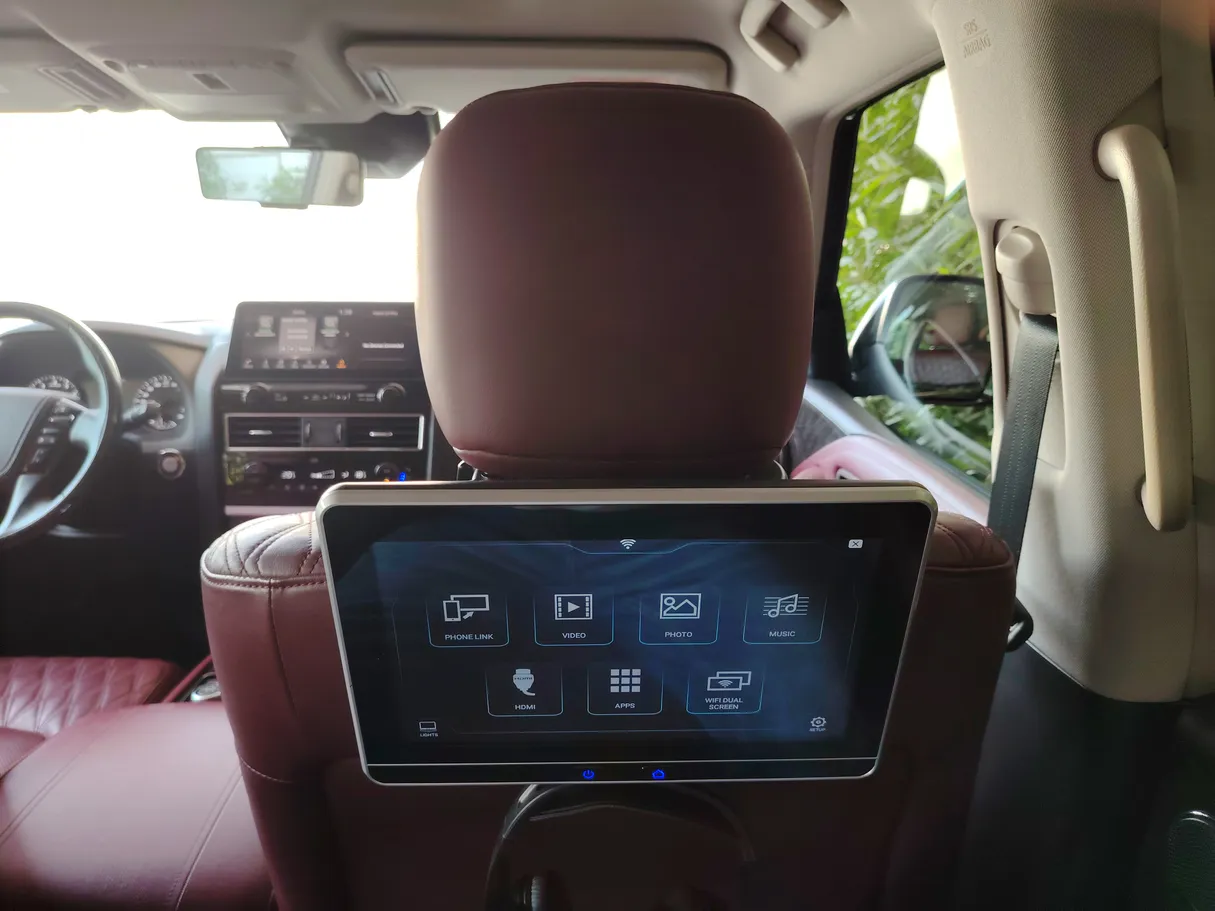Car image 36