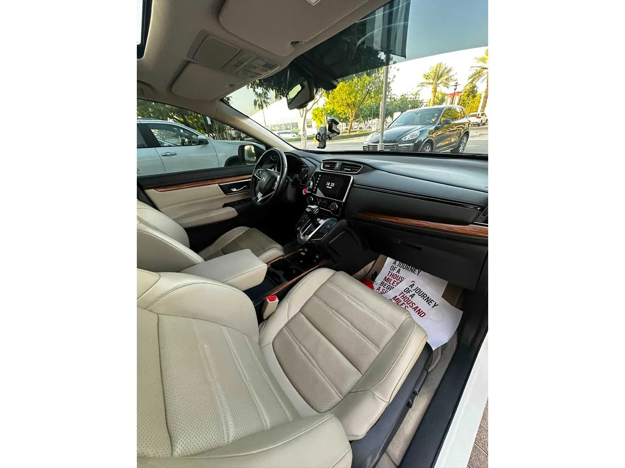 Car image 27