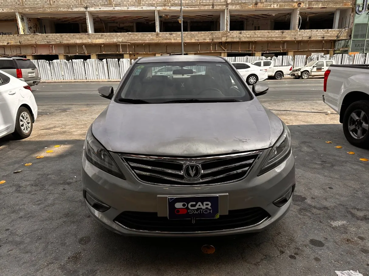 Car image 2