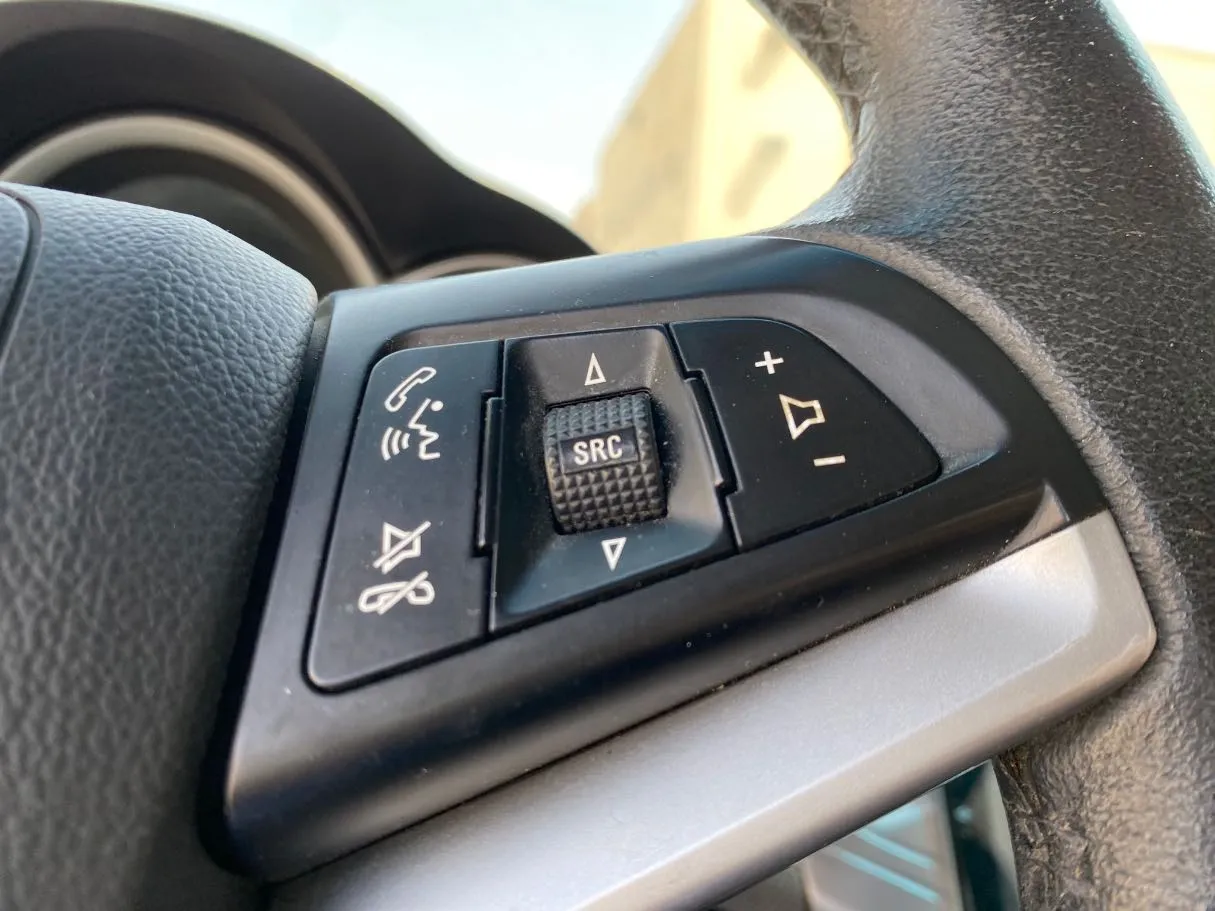 Car image 20