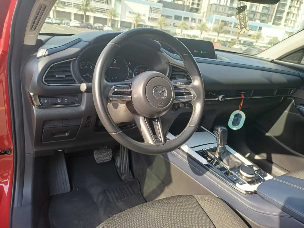 Car image 21