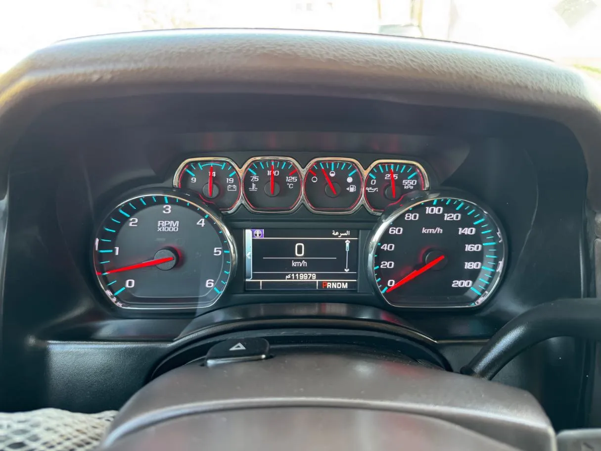 Car image 17