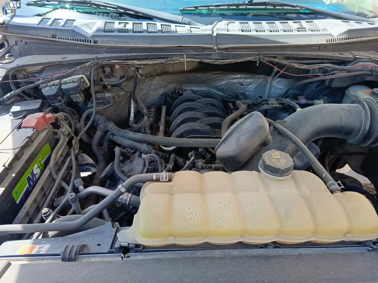 Car image 32