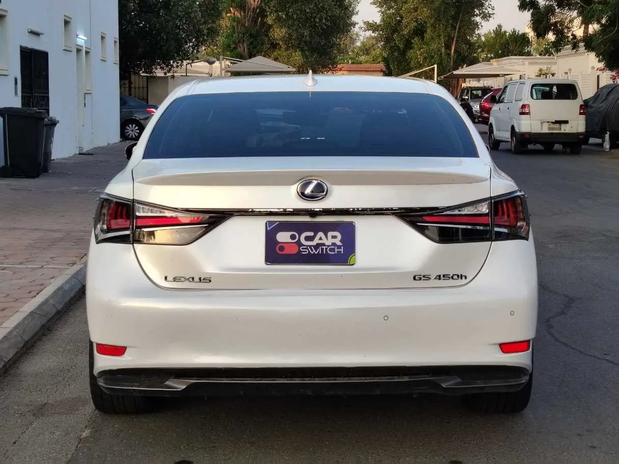 Car image 6