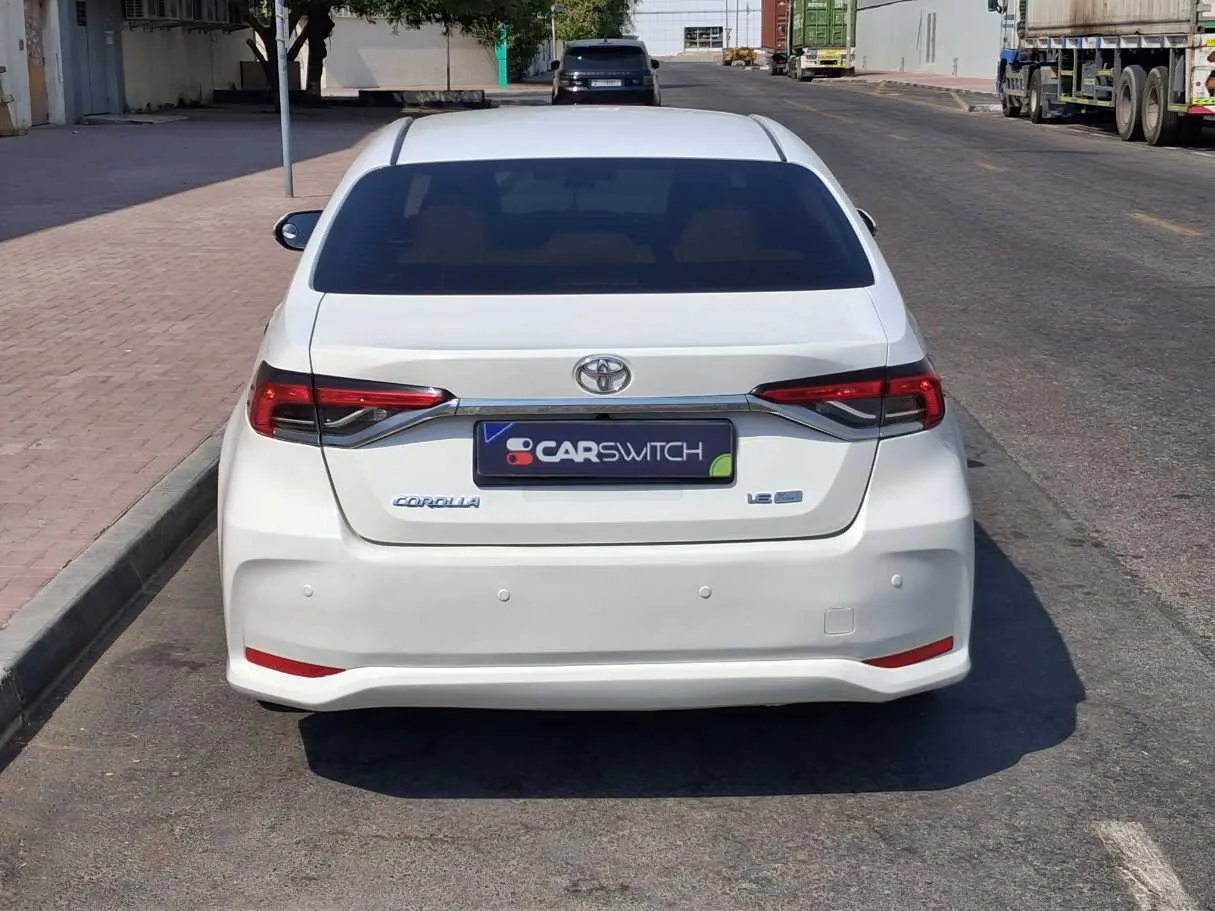 Car image 6