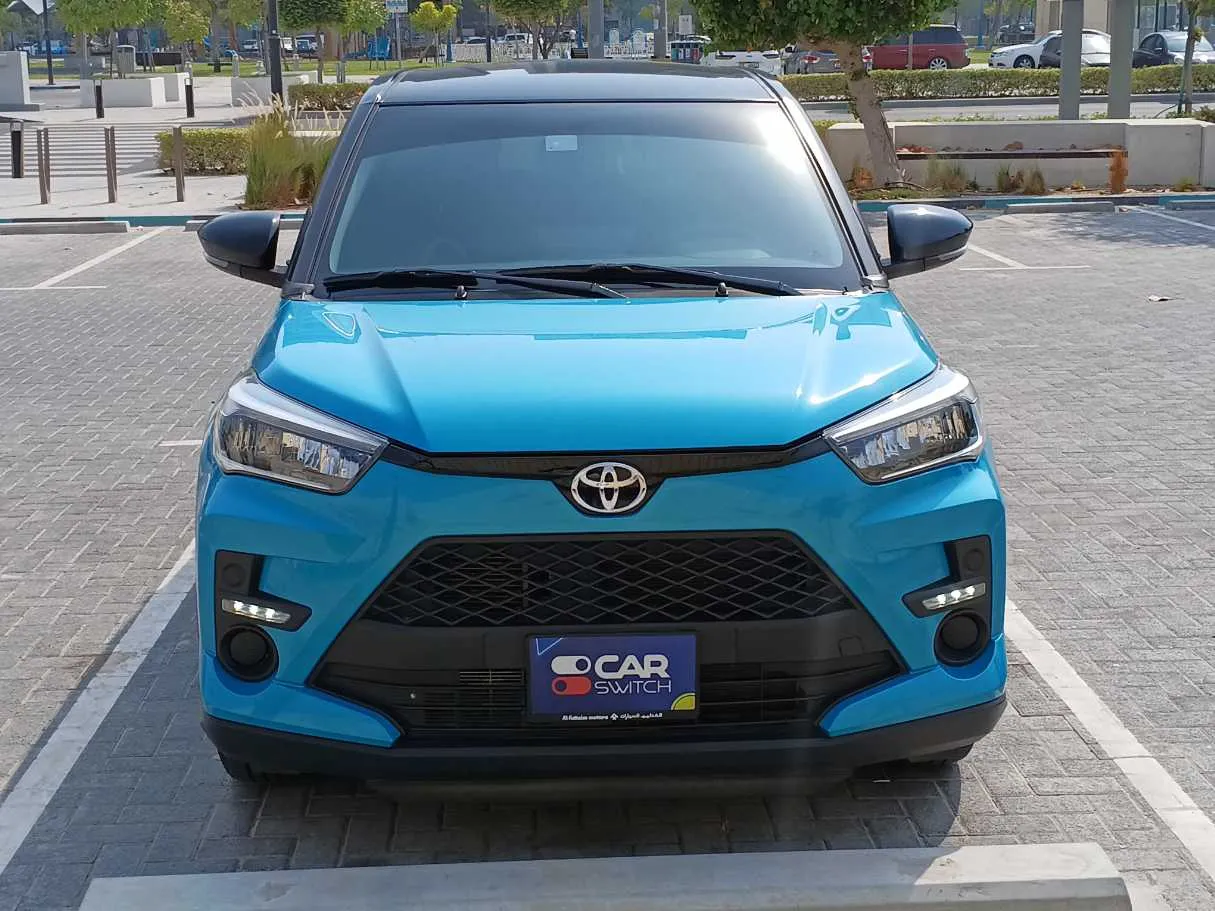 Car image 2