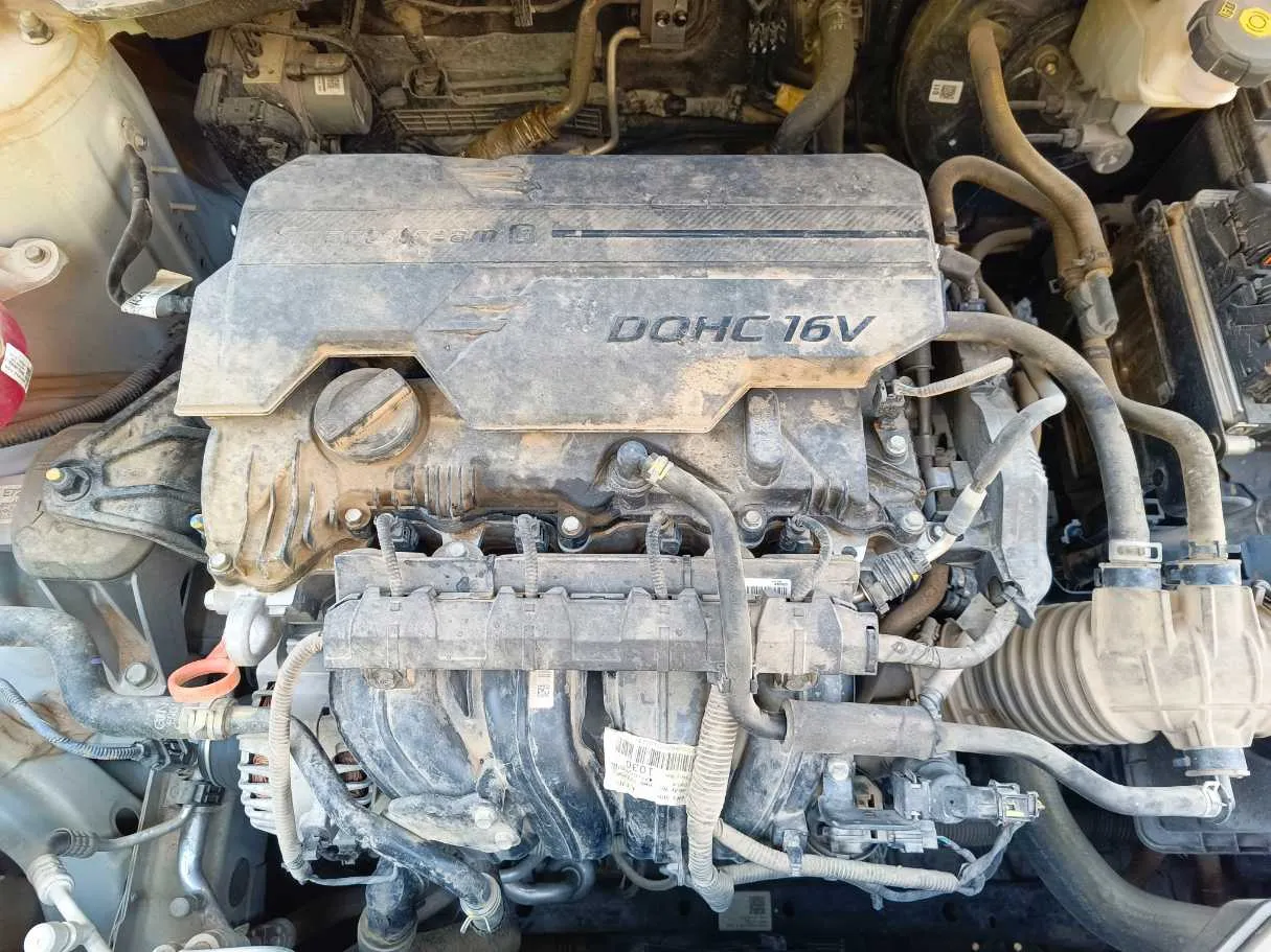 Car image 33
