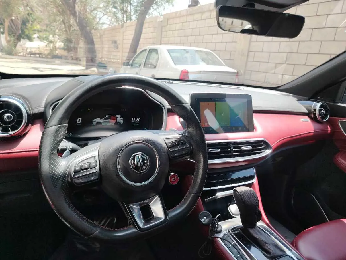 Car image 22
