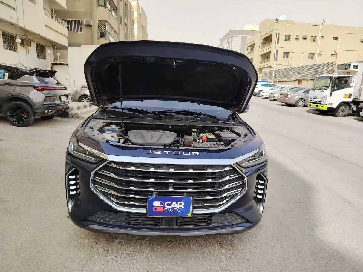 Car image 23