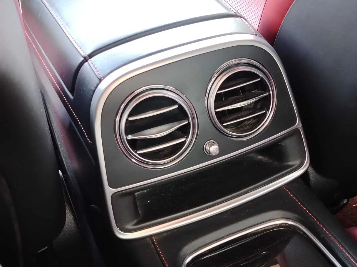 Car image 31