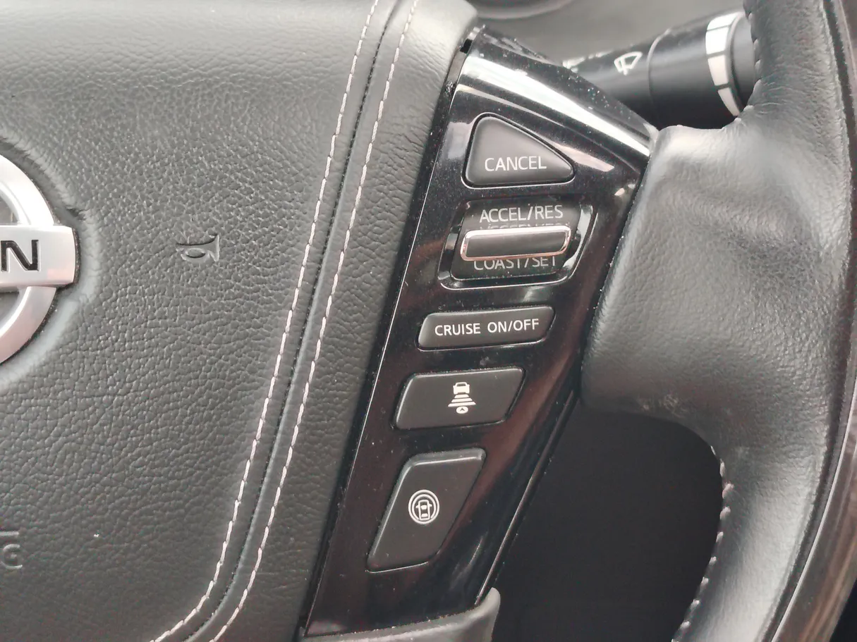 Car image 28