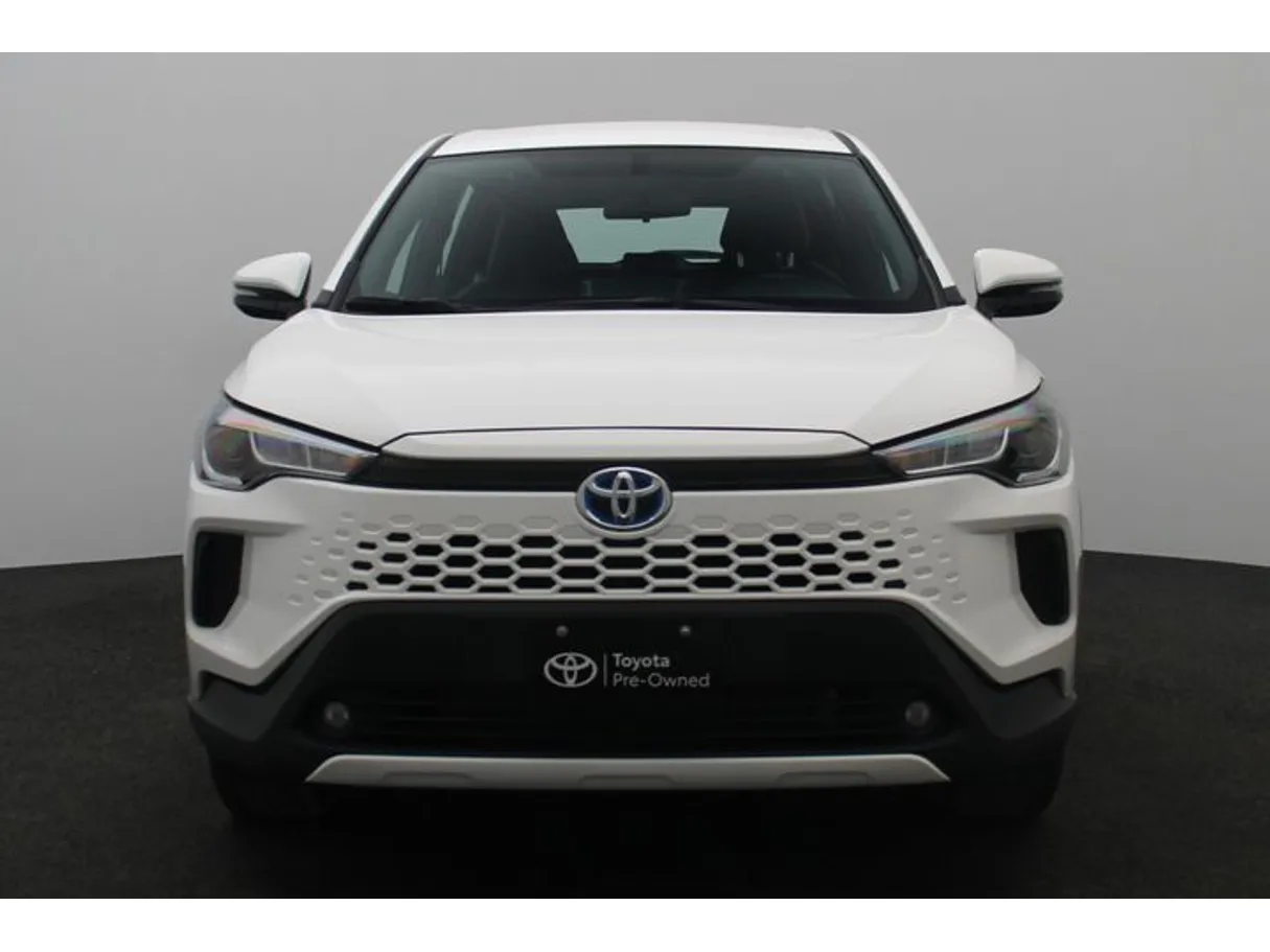 Car image 11