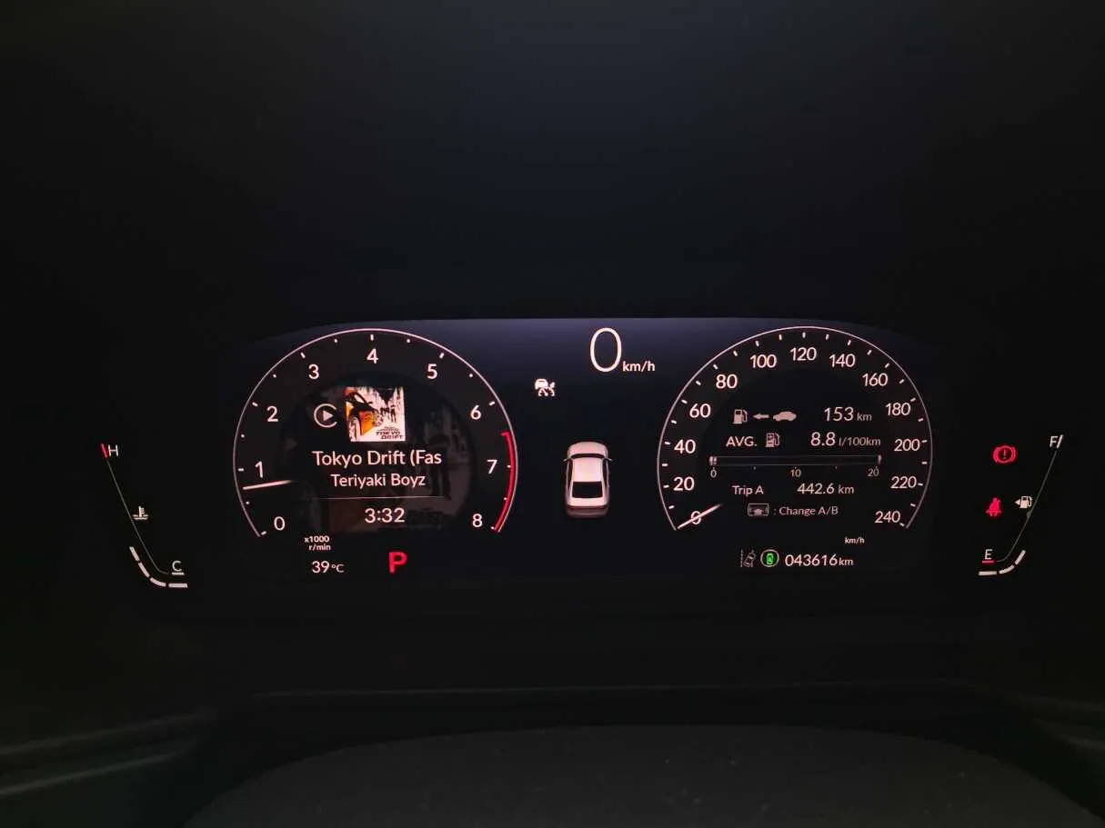 Car image 22