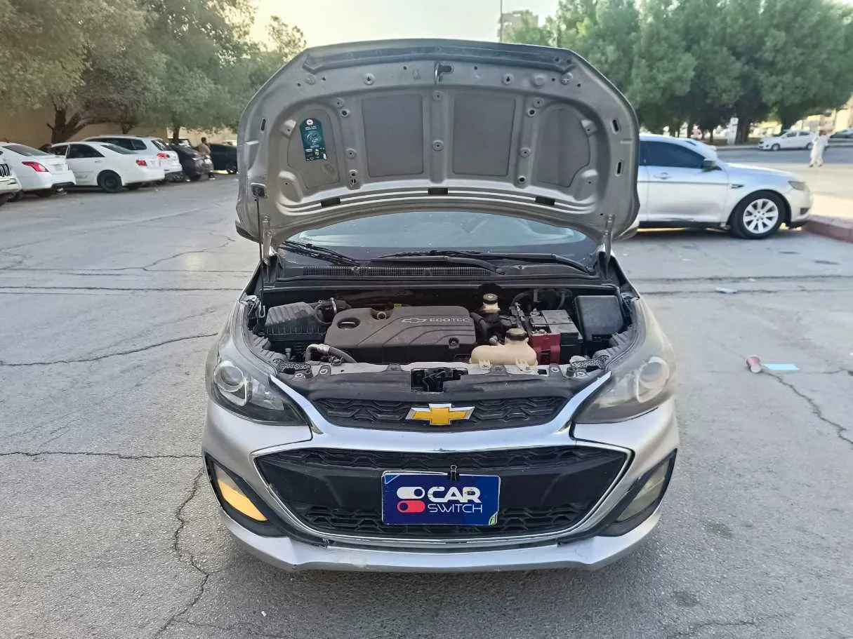 Car image 26