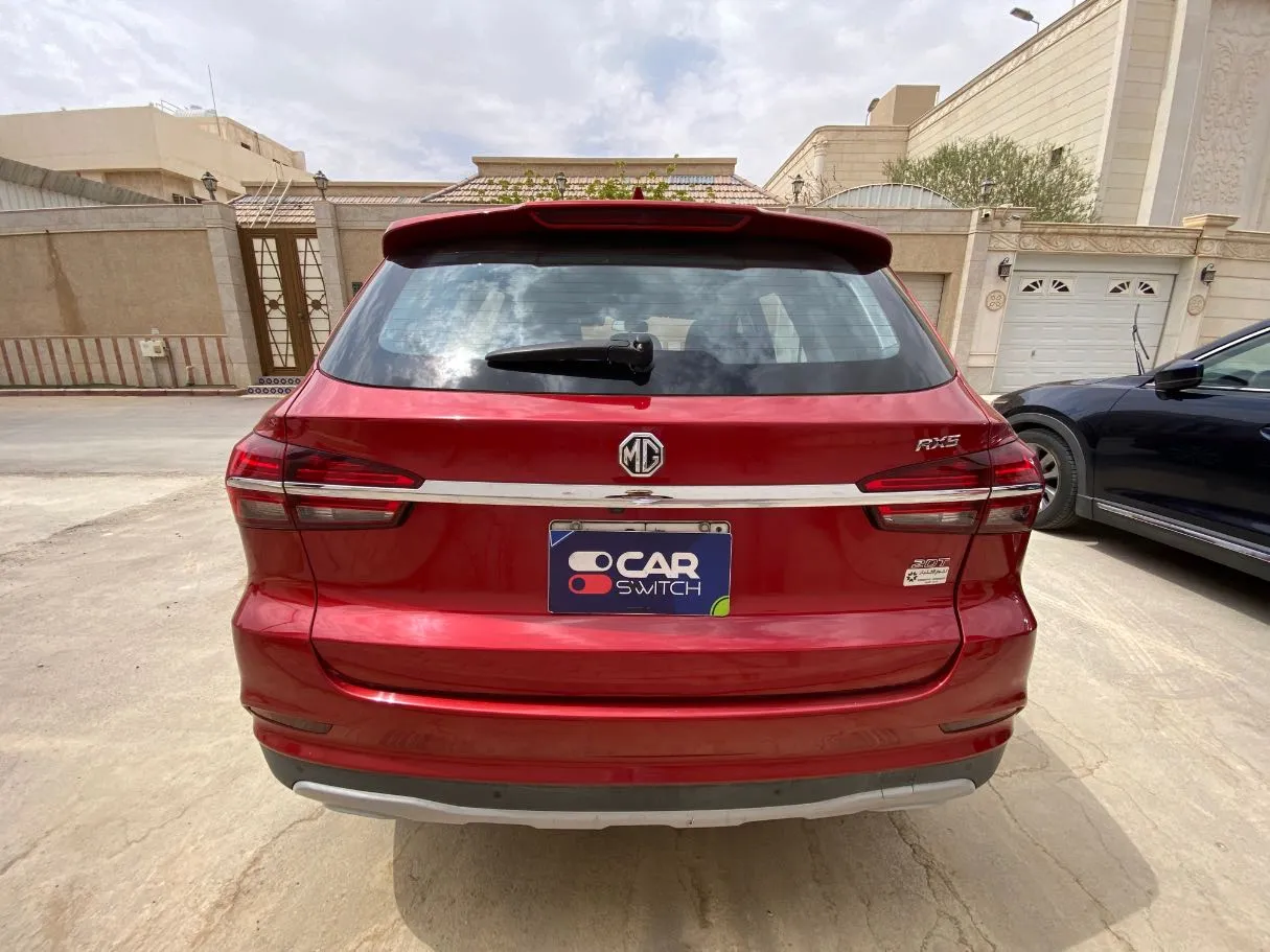 Car image 6