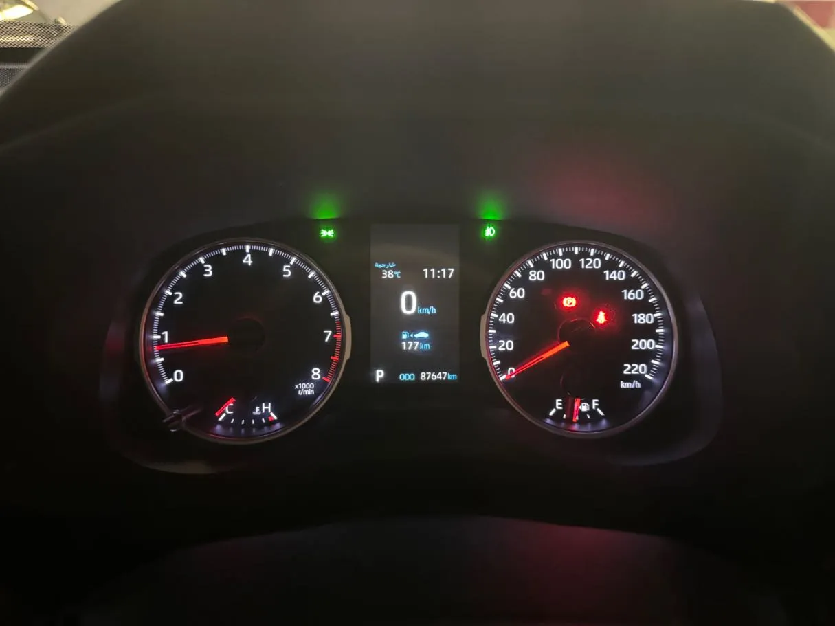 Car image 17