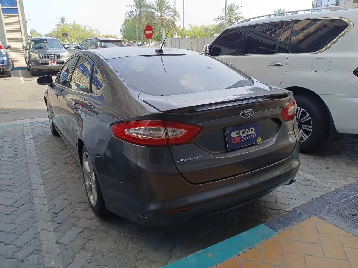 Car image 7