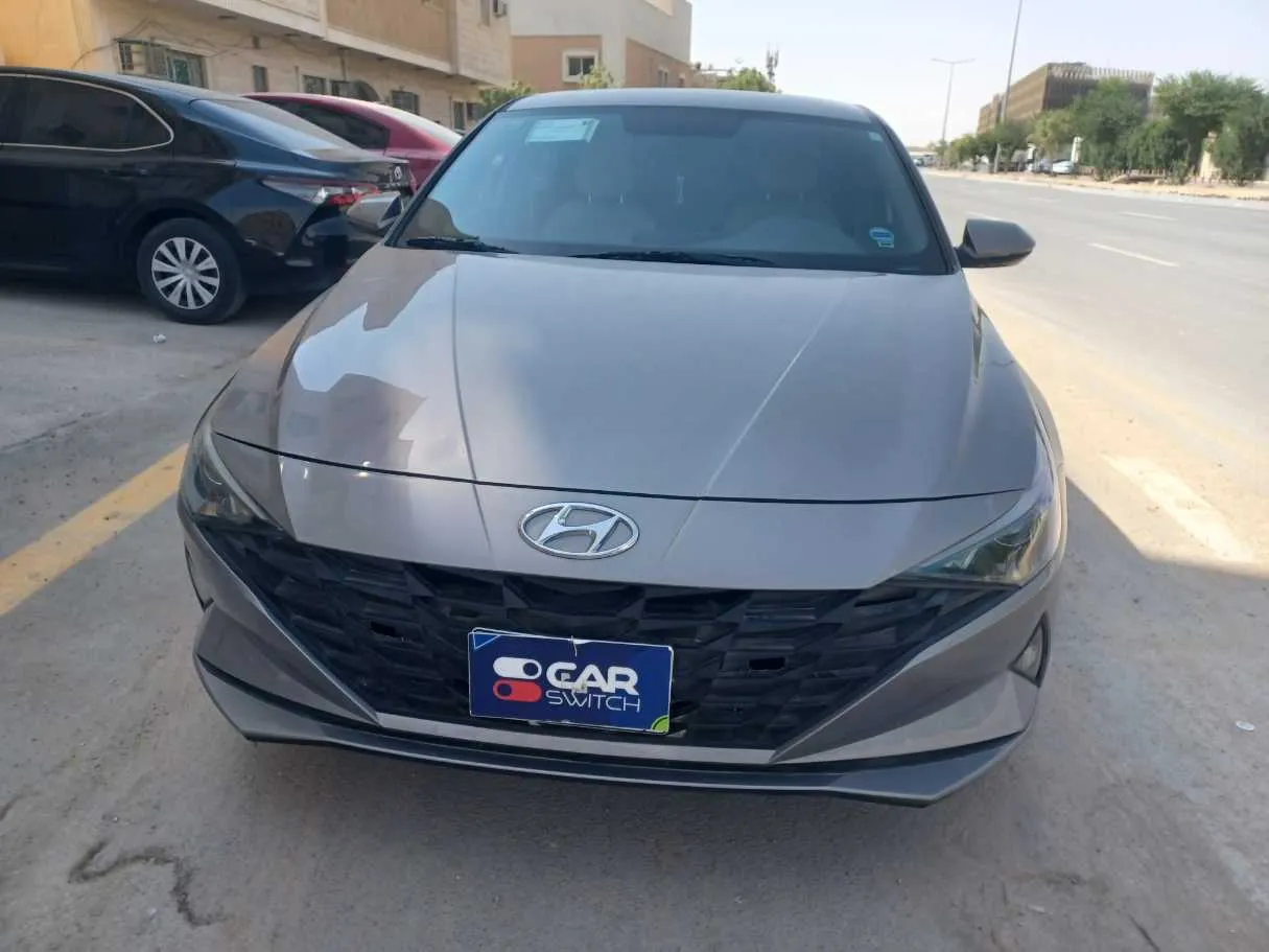 Car image 2
