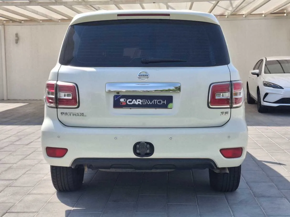 Car image 6