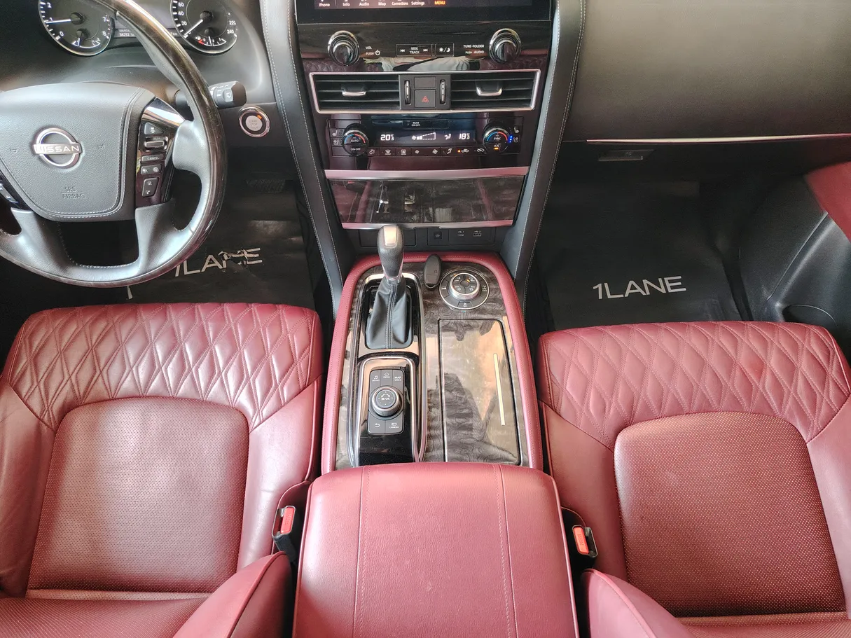 Car image 21
