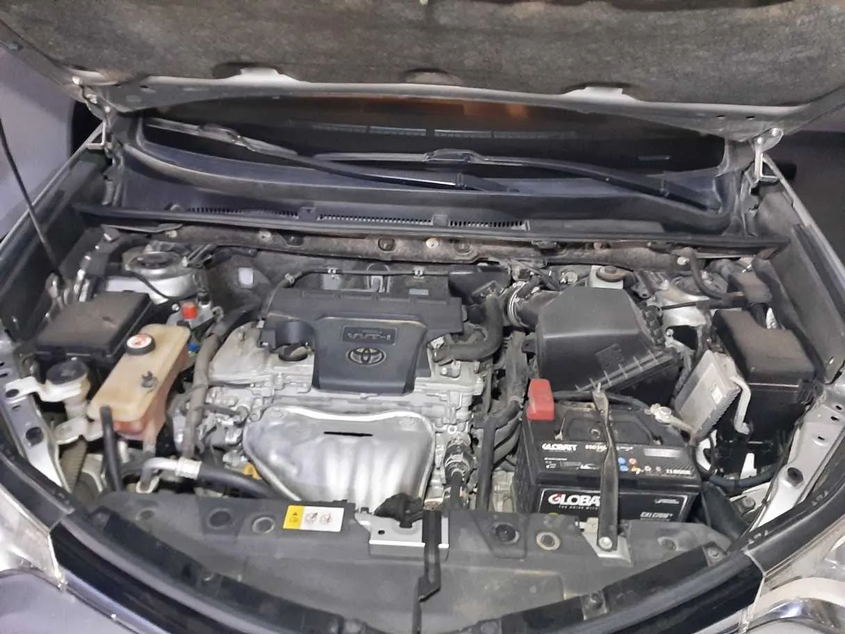 Car image 20