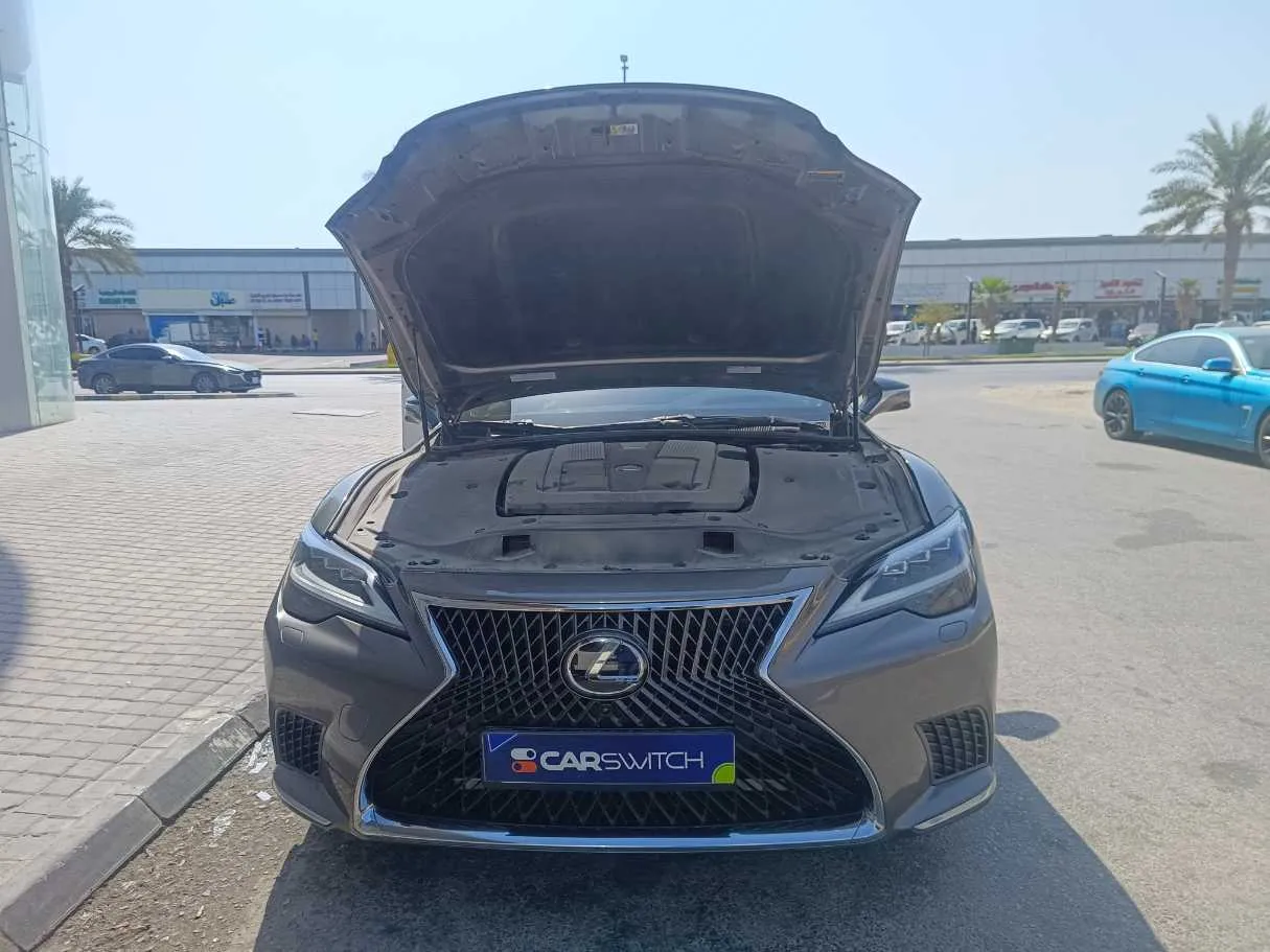 Car image 47