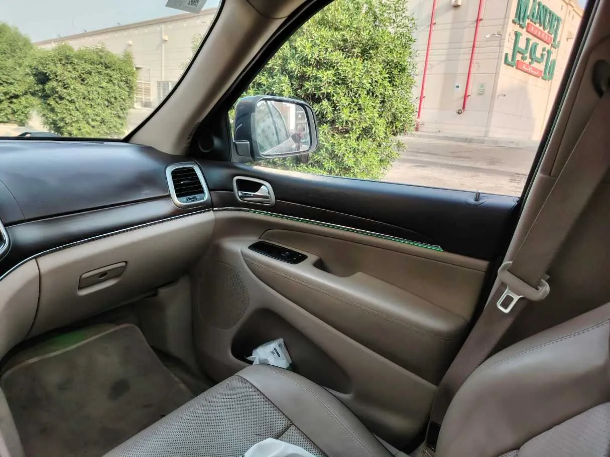 Car image 41