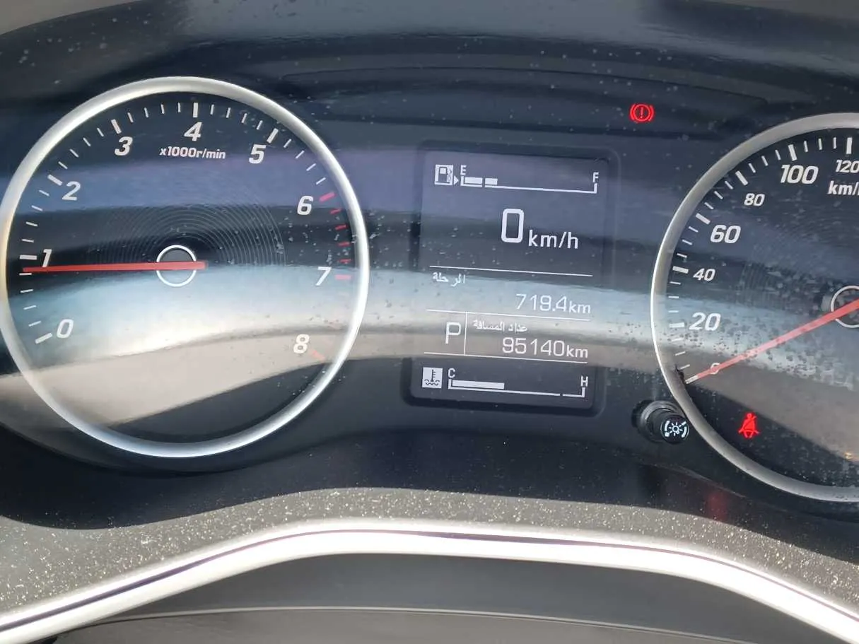 Car image 18
