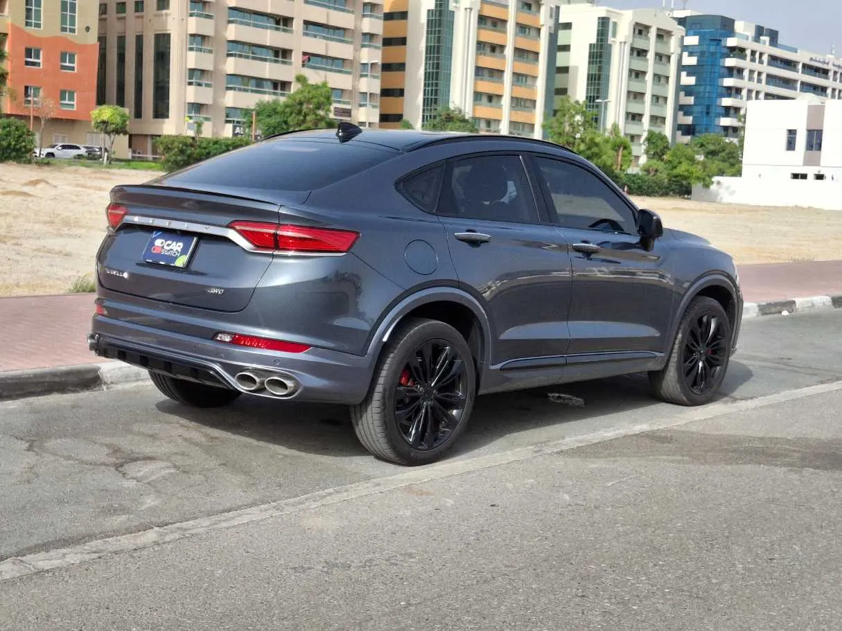 Car image 5