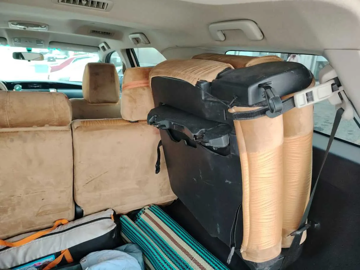 Car image 22