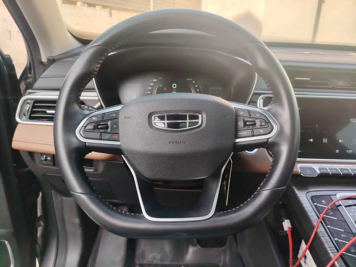 Car image 22