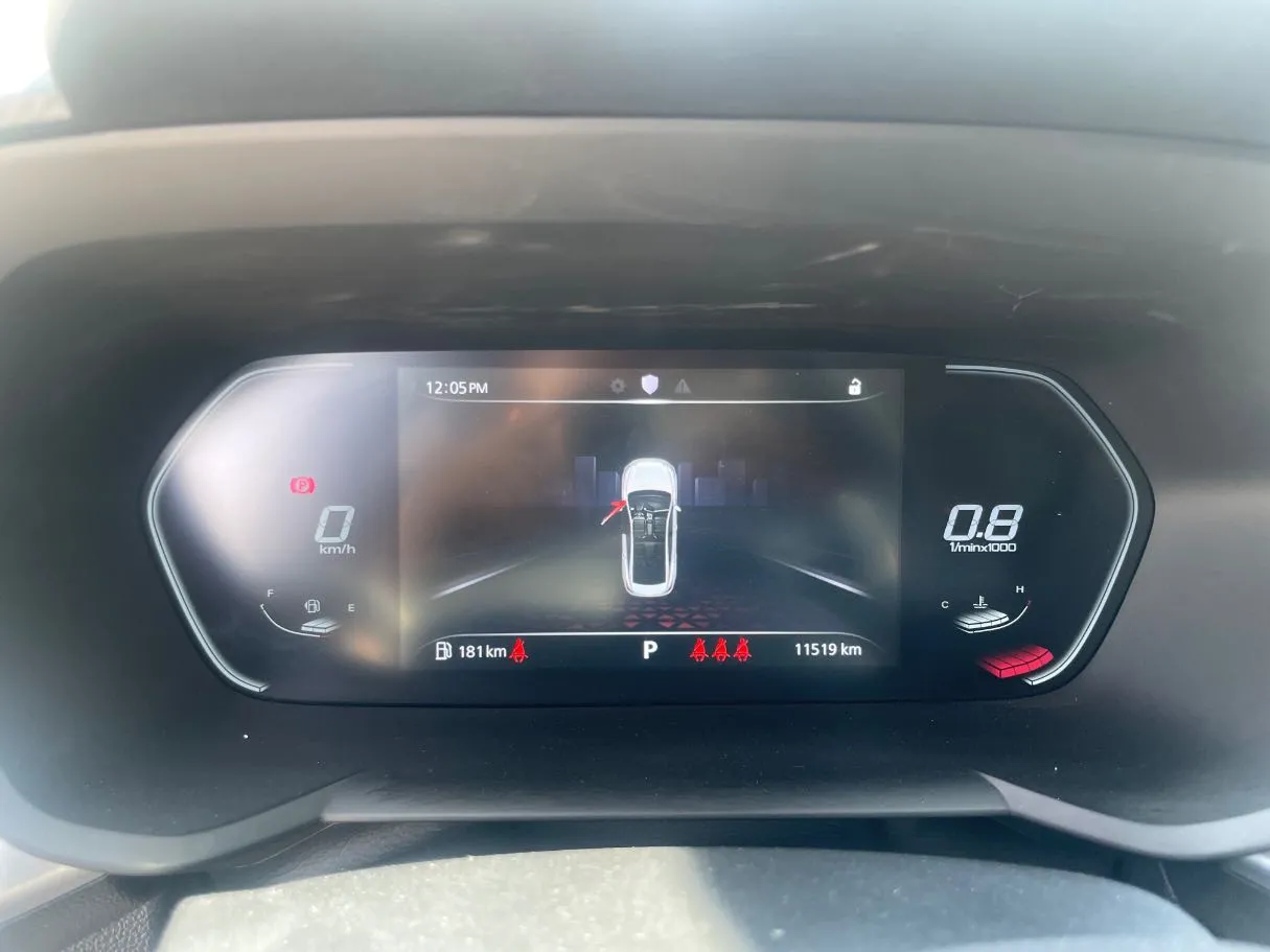 Car image 21