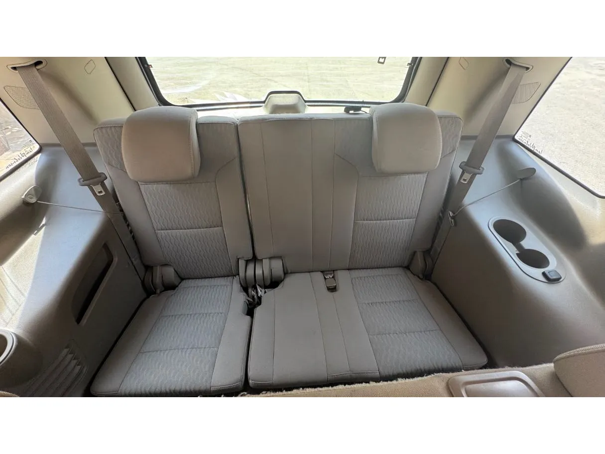 Car image 23