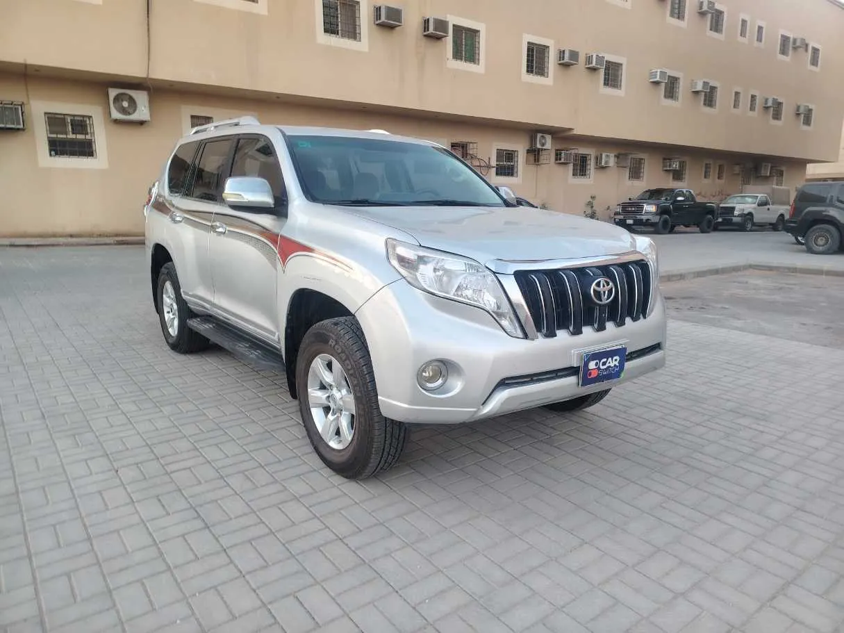 Car image 3