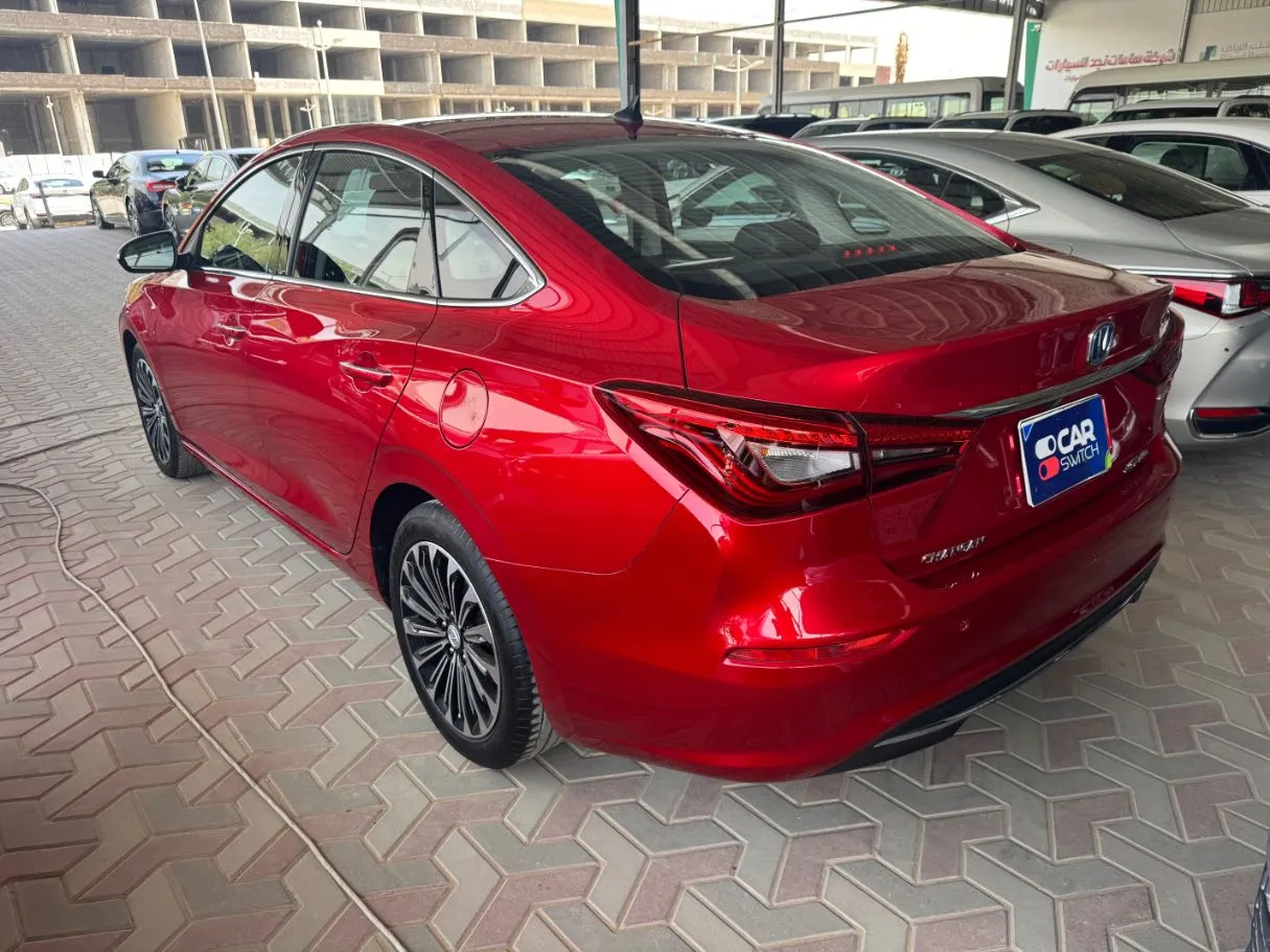 Car image 6